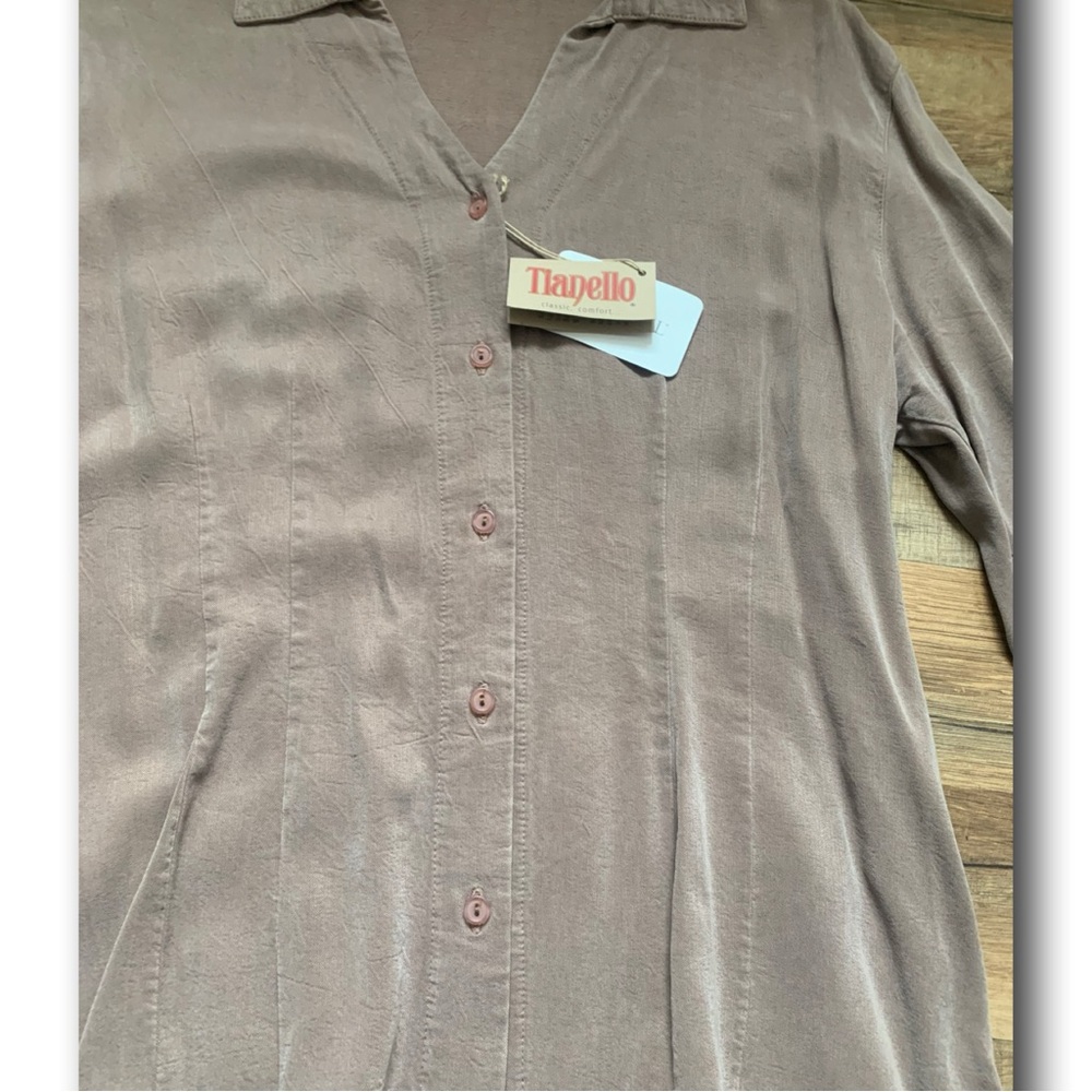 Tianello Tencel Button-down Top Size-Small NWT - Picture 10 of 11